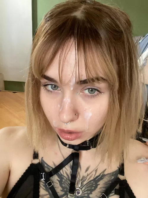 I'm sad because there's not enough cum on my face