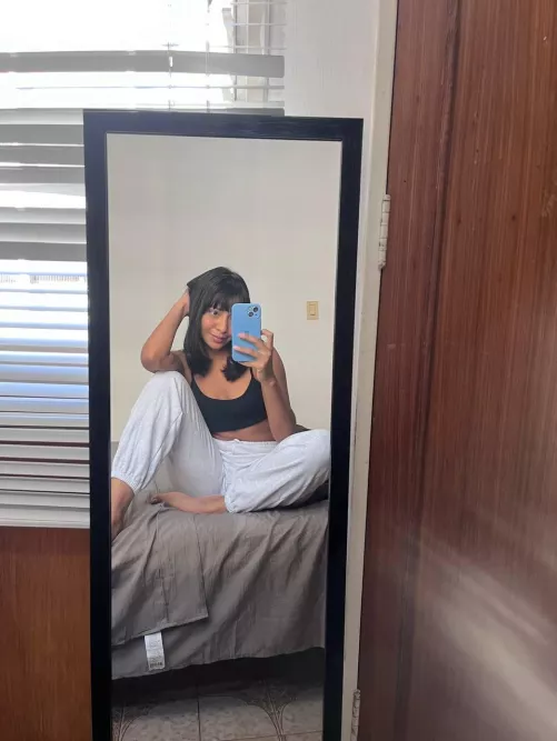 Kiss me more, fuck me better 