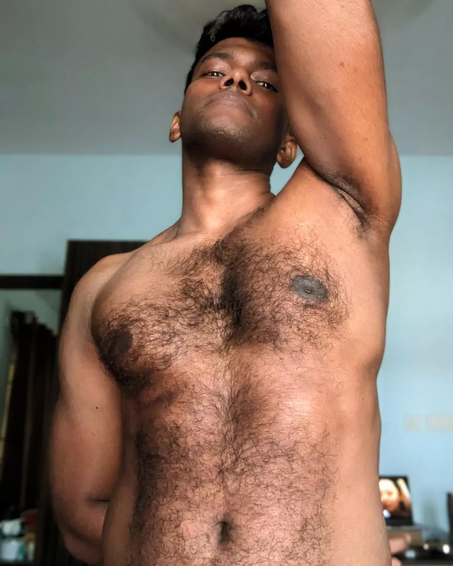 Let's play DM on insta @maurerezi