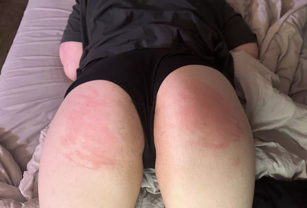 looks pretty in red 🥴