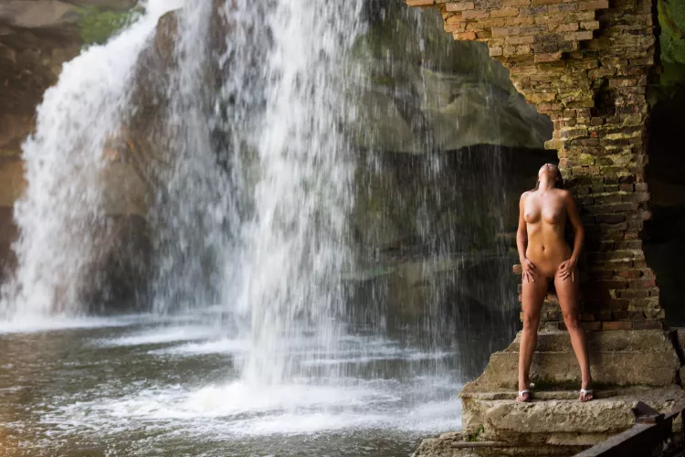 Love feeling the mist in my face