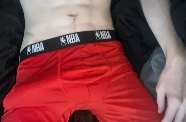 pull it out i love to show off