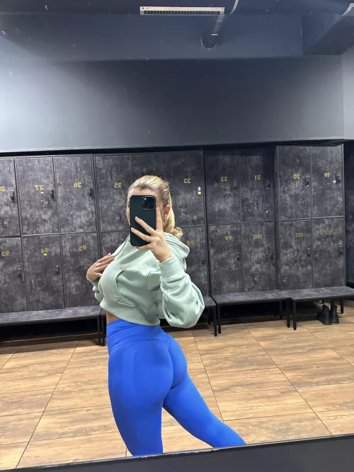 Quick selfie before my workout