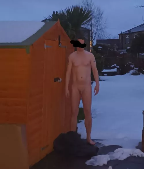 Repost me nakedste on kik 