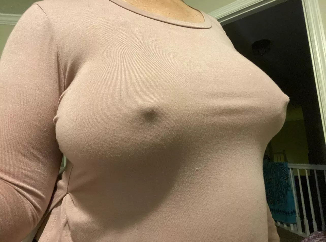 Shady pokies and white tee-shirts 