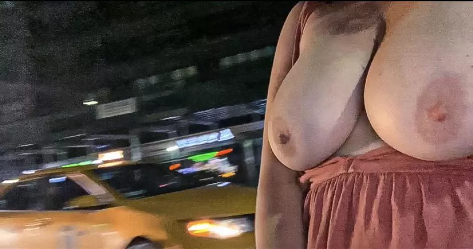 The taxi pulled over