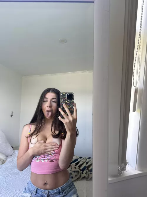 Use my mouth like a cum trash bin