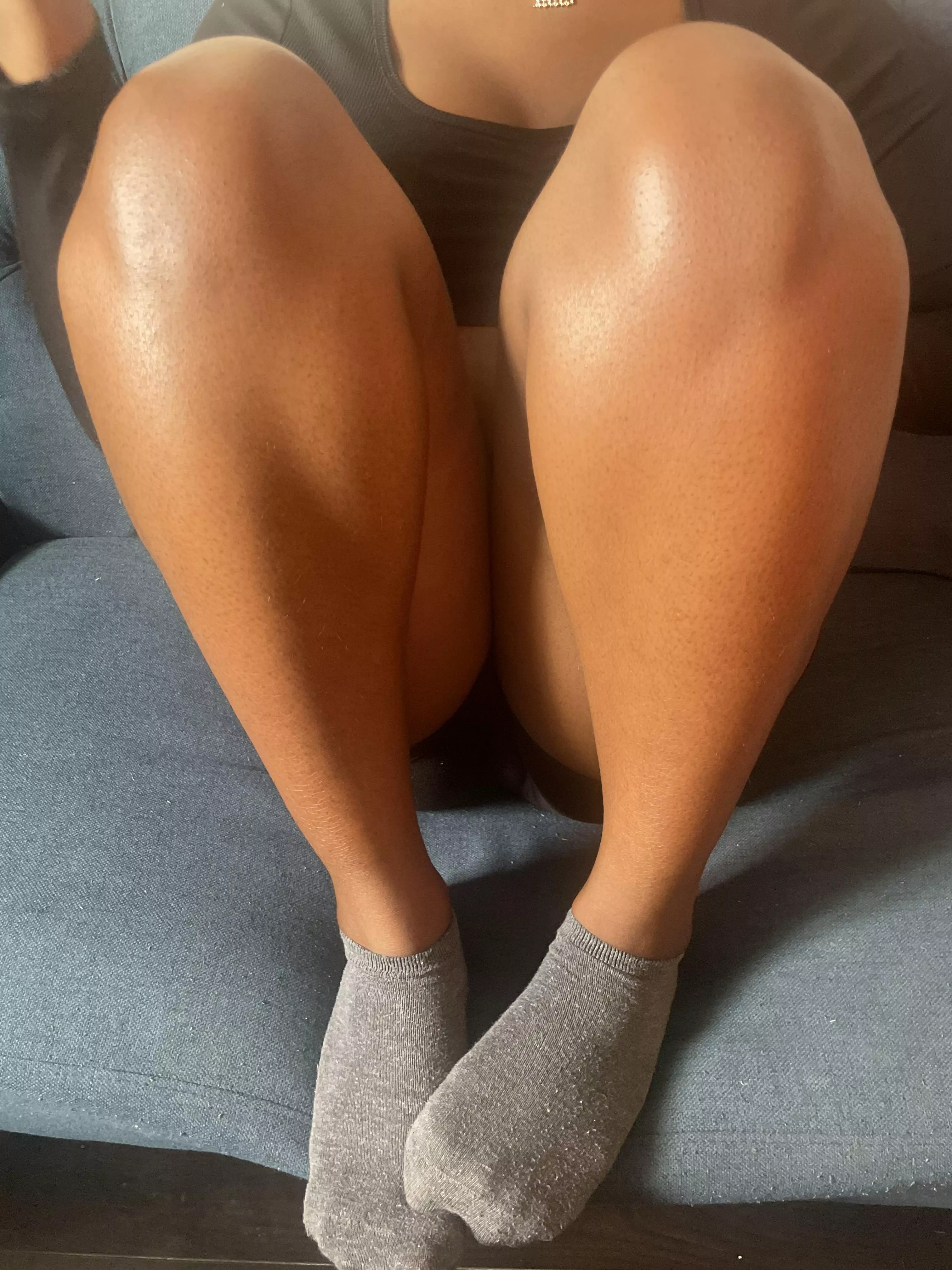 Wanna kiss my feet, just ask ;)