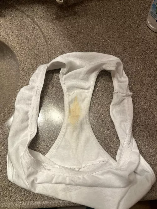 Wife’s white cotton