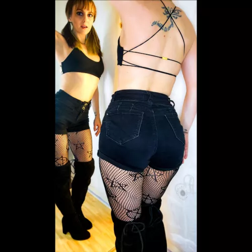 Wish the shorts were tighter tbh