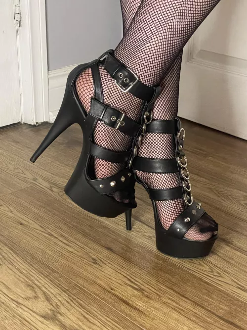 With stockings or without?