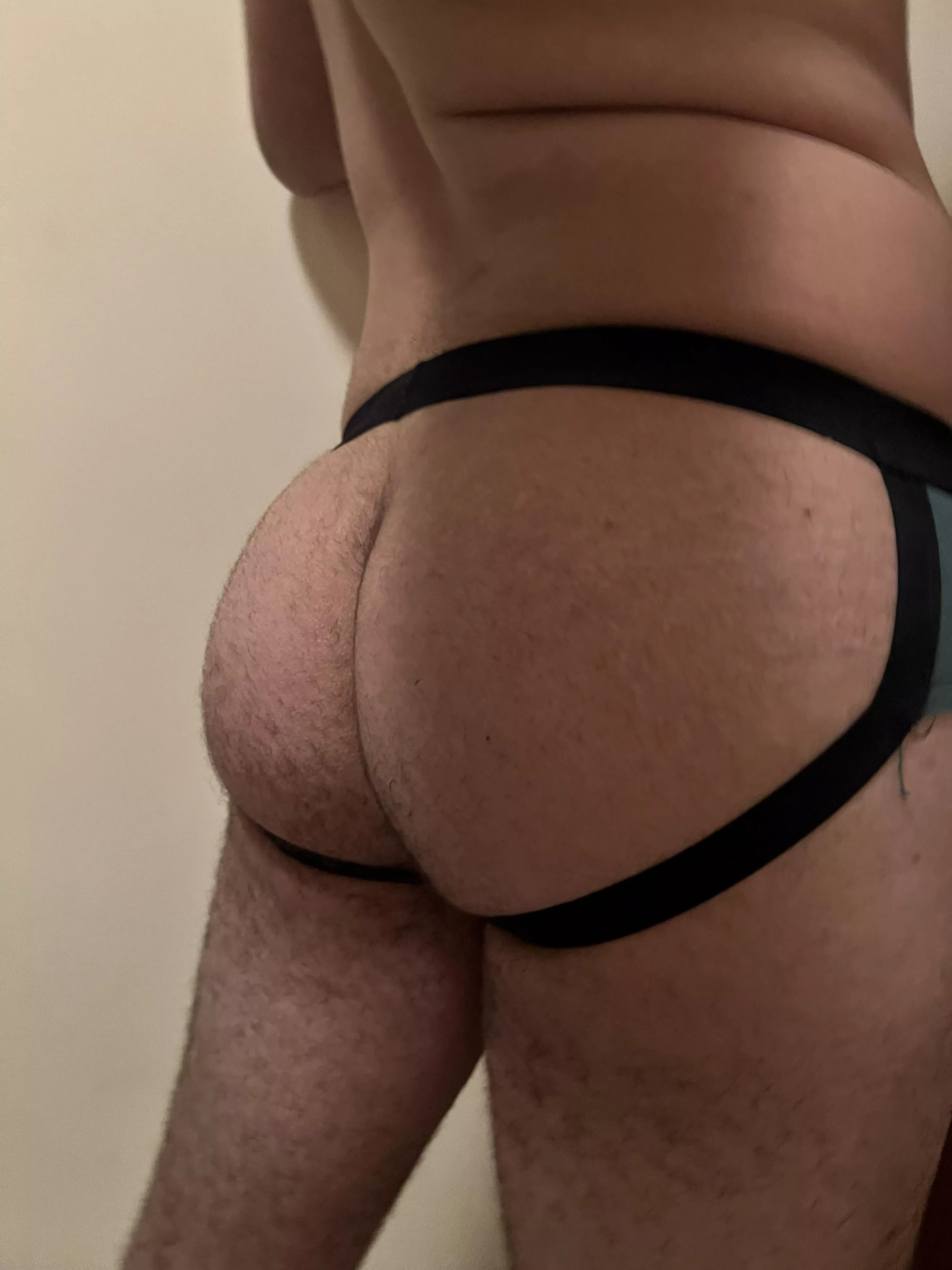 Would love to have y’all take turns on me 