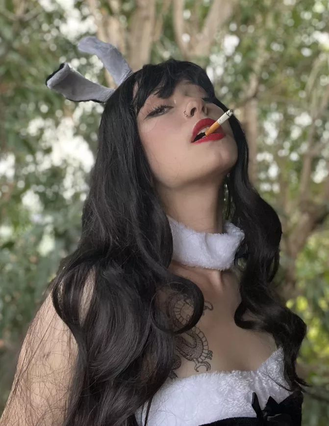 Would u share a cigarette if I asked