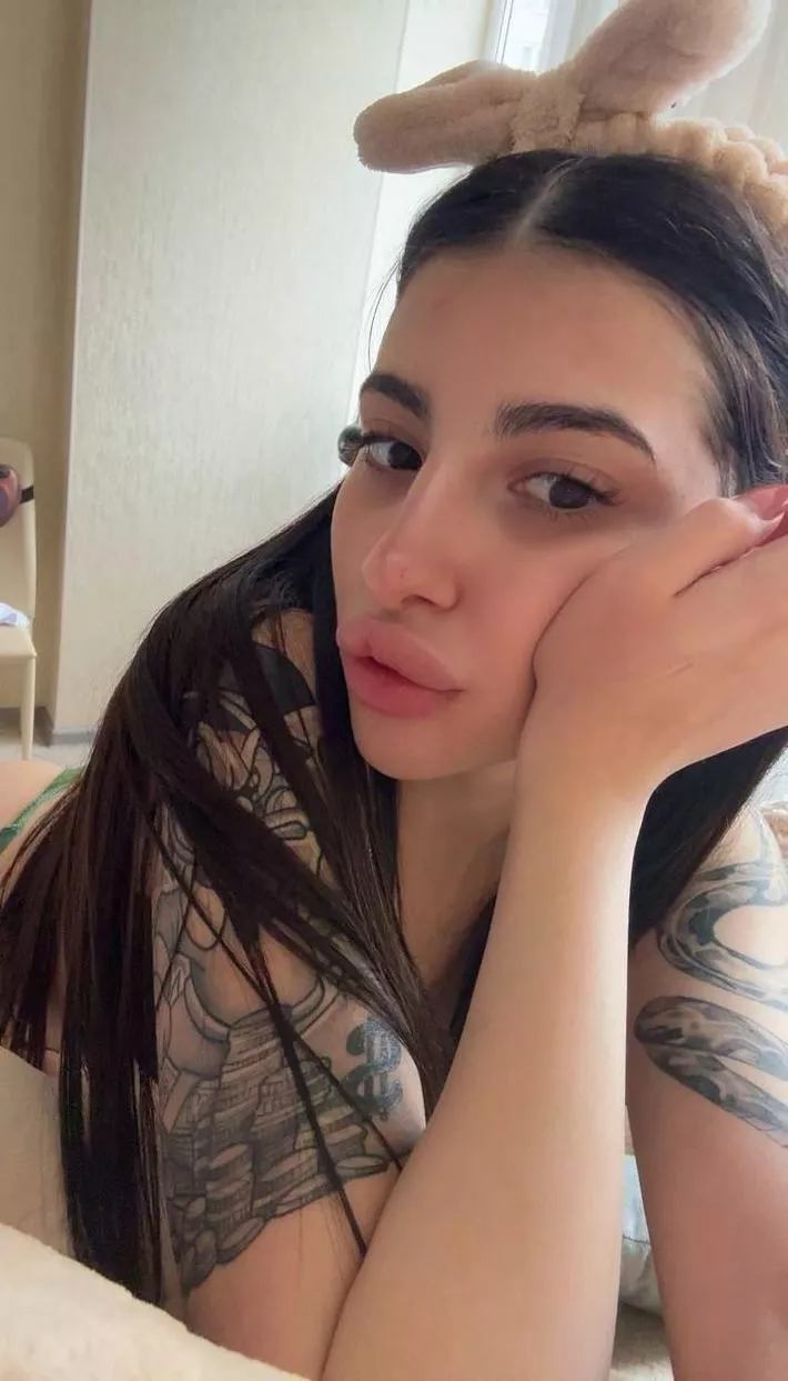 would you like to cum on my boobs? Perfect wife for u daddy