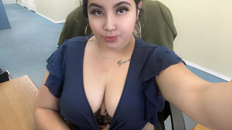 your typical office girl 😜