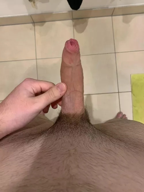 18uk top looking for older verbal daddy to milk my freshly shave cock dry on vc @t.64218