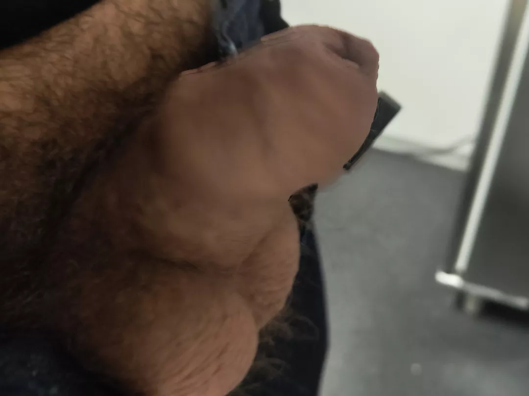 24yo micro dick, make me cry 😭