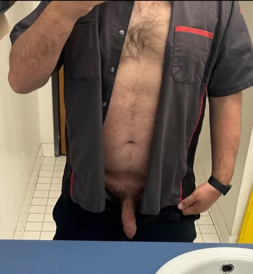 [38] married dl mechanic at work horny af looking to chat with other masculine married men that want to secretly wear their wife’s thong. You’re tired of being in control and ready to be a secret little bitch for a big cock. Be over 30 married mascul