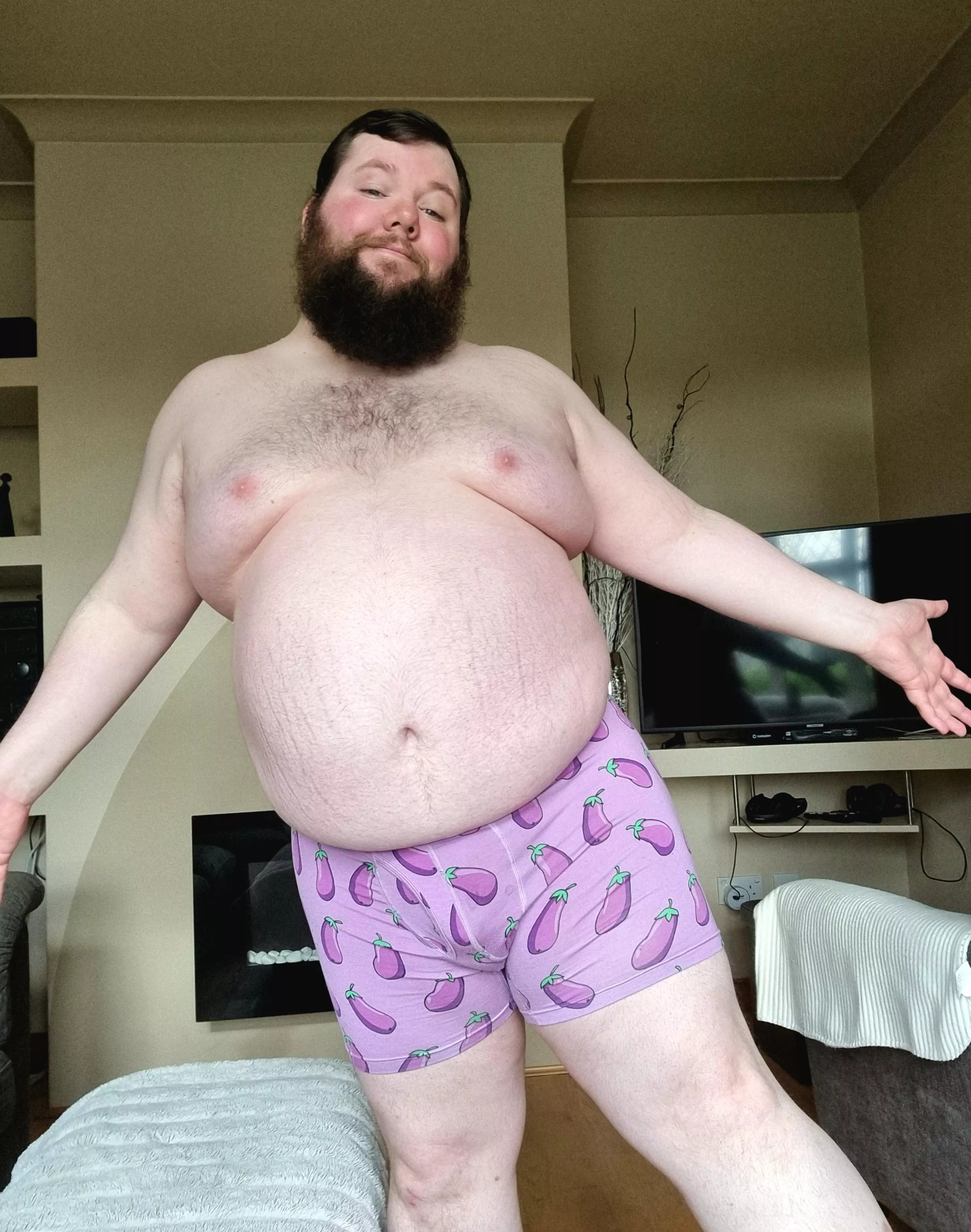 Aay im in my undahwear ere