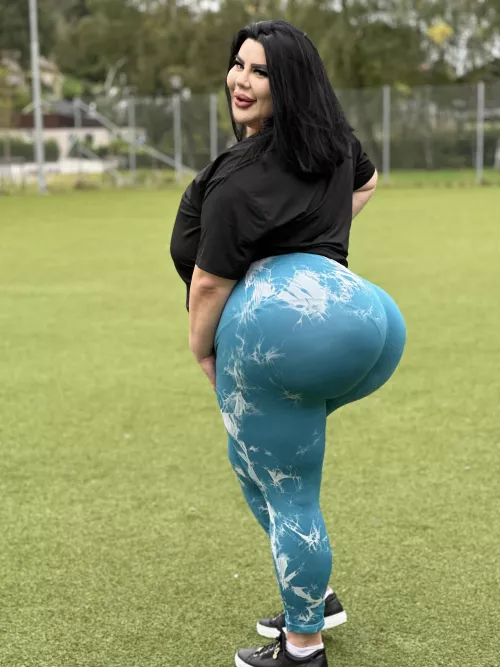 any chance you would fuck me on the first date?