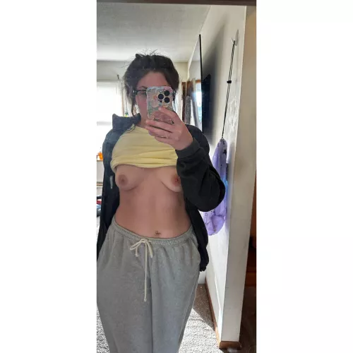 Are my B cups just enough reason for you to fuck me🥺🤗🥵