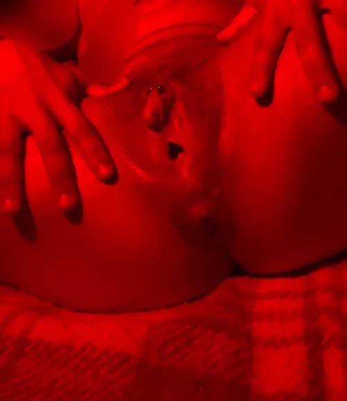 Big enough to cum inside? 🤤