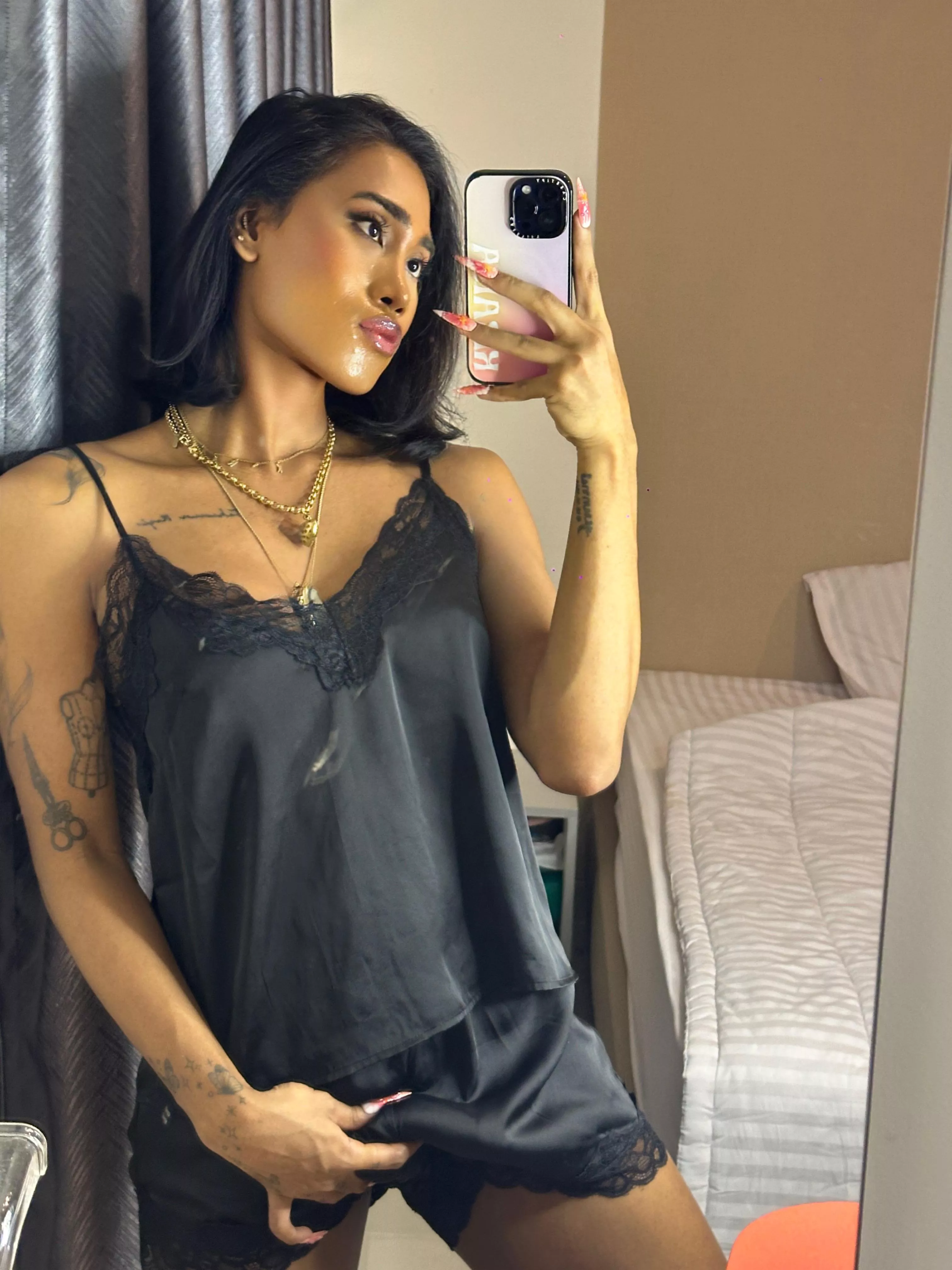 Can I be your trans gf This could be your view every morning... 😌