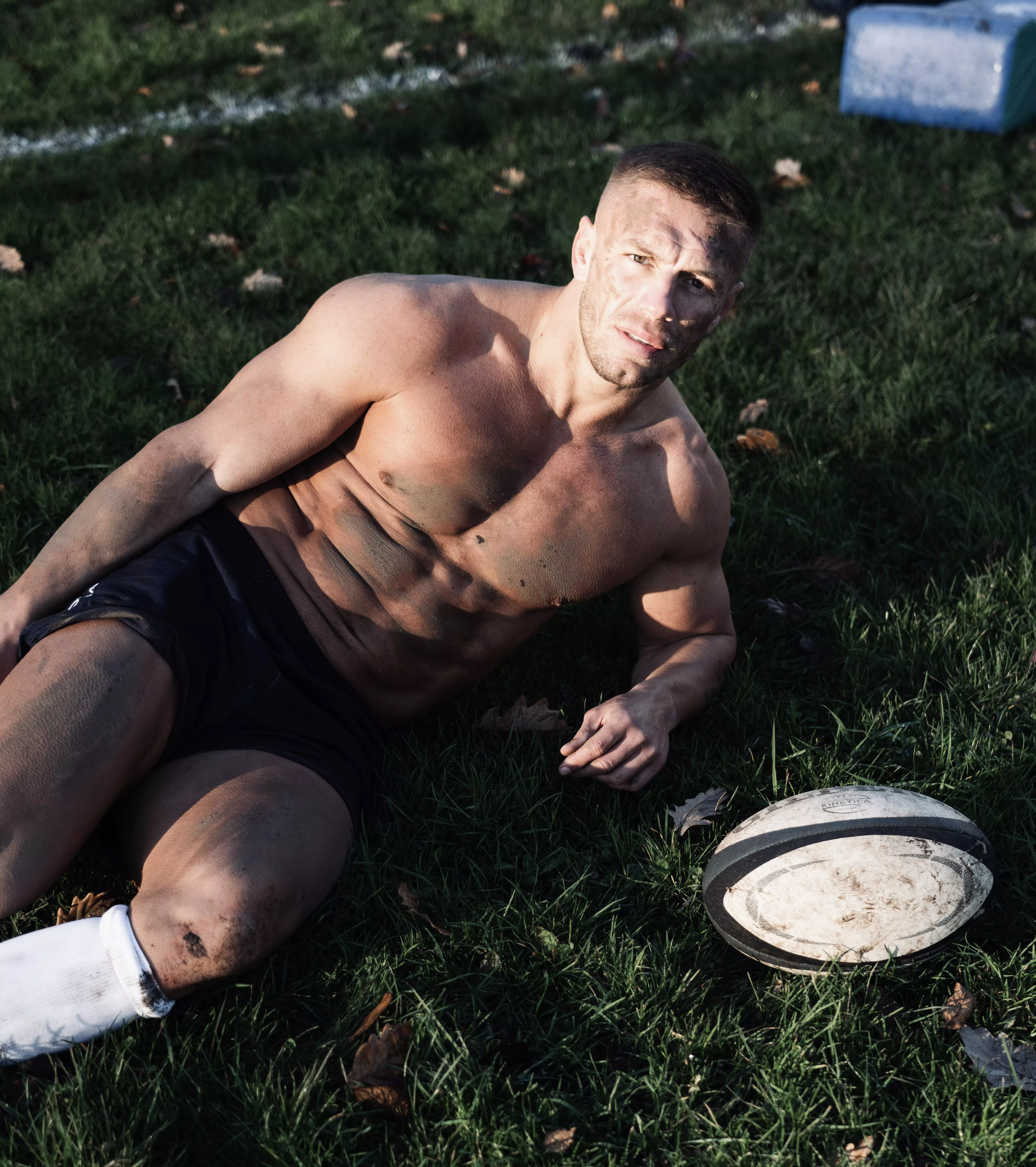 daddy likes playing rugby, wanna join?