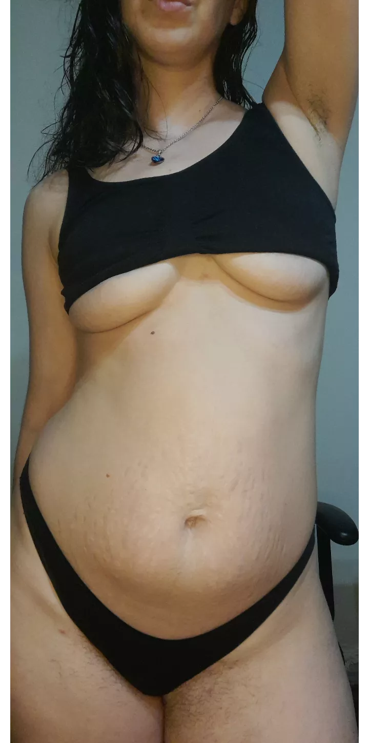 Do you like my mombod? 