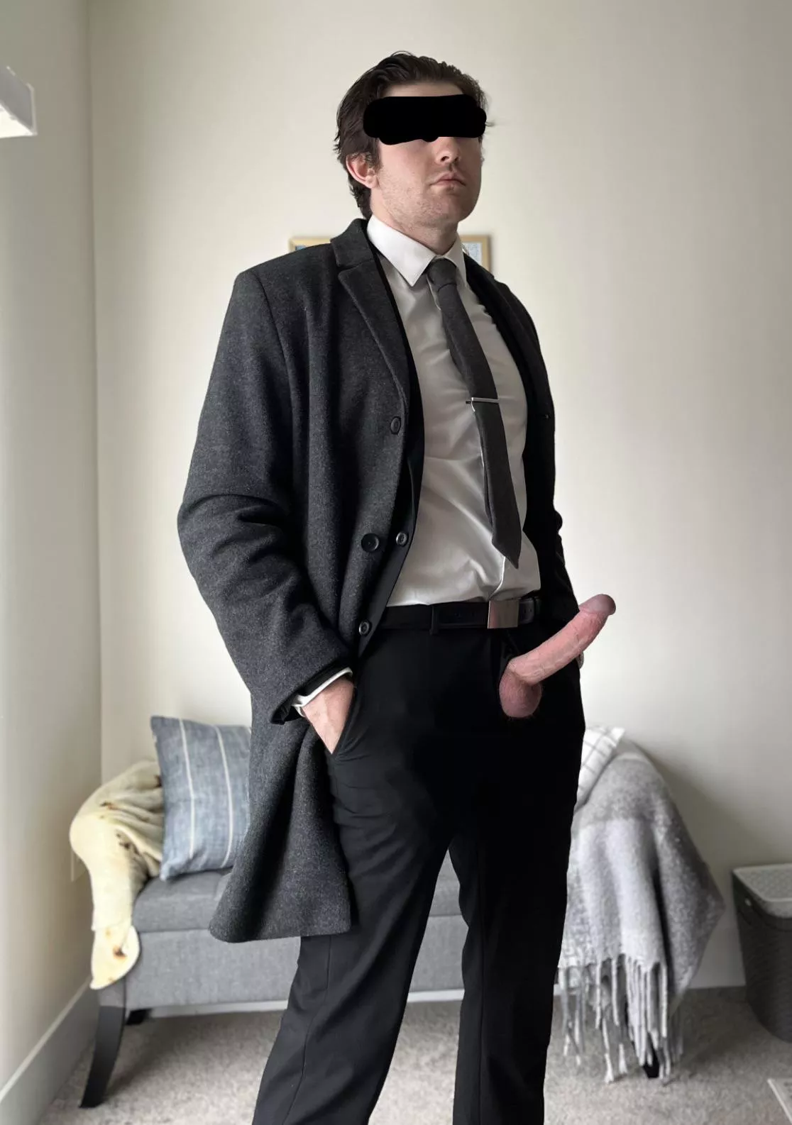 Feel like a detective the way I’m searching for somewhere to put this🕵️