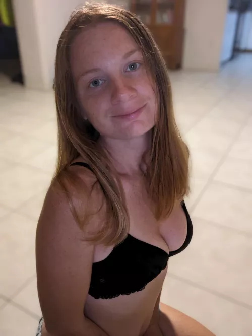 Freckled fairytale with a spicy twist