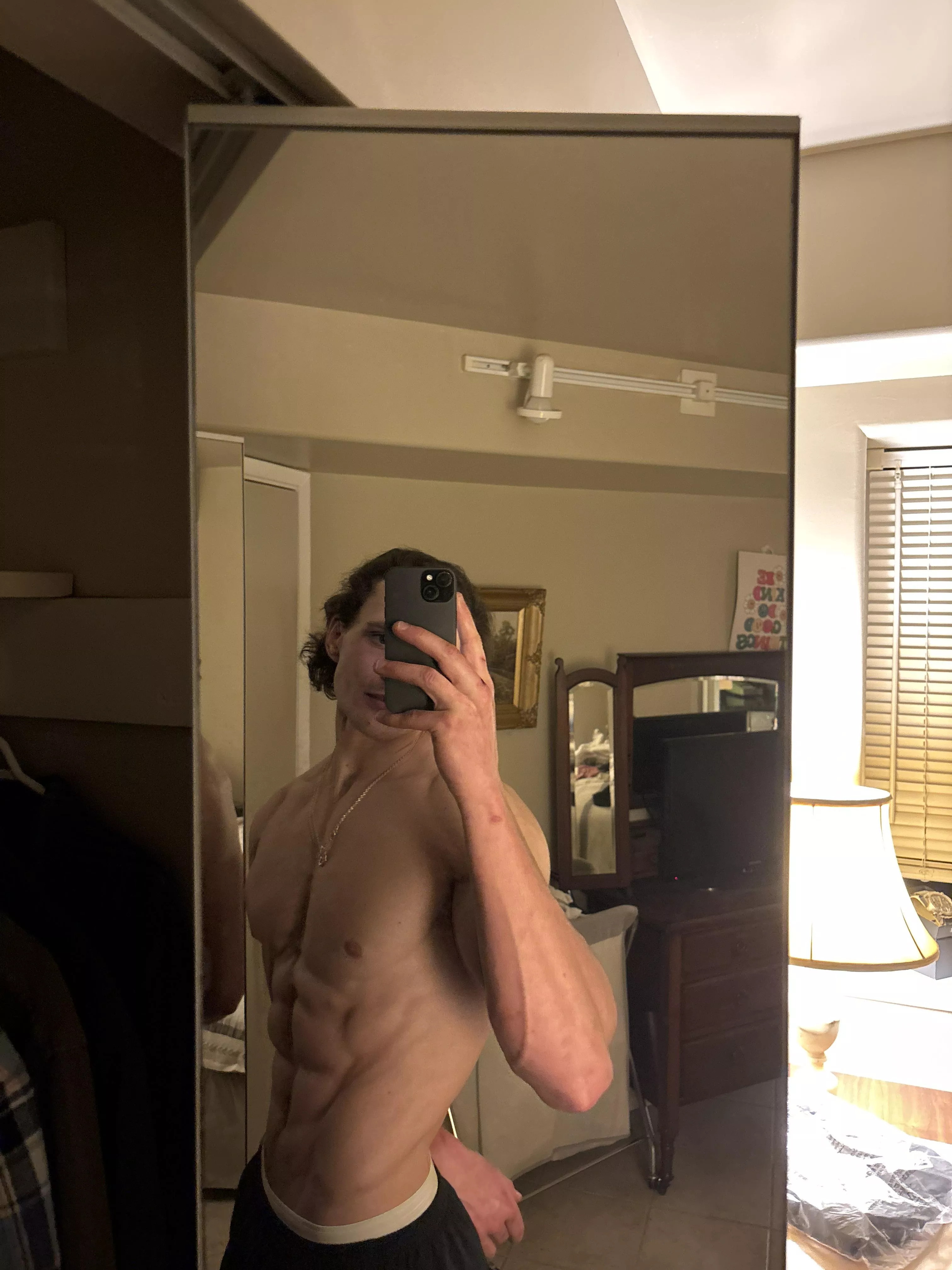 Fridays make me happpi