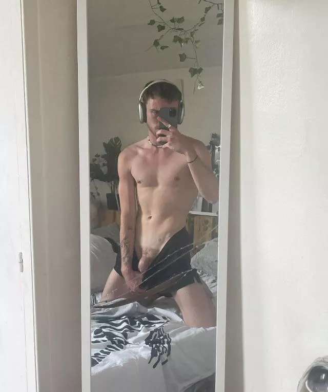 Get dirty in front of the mirror