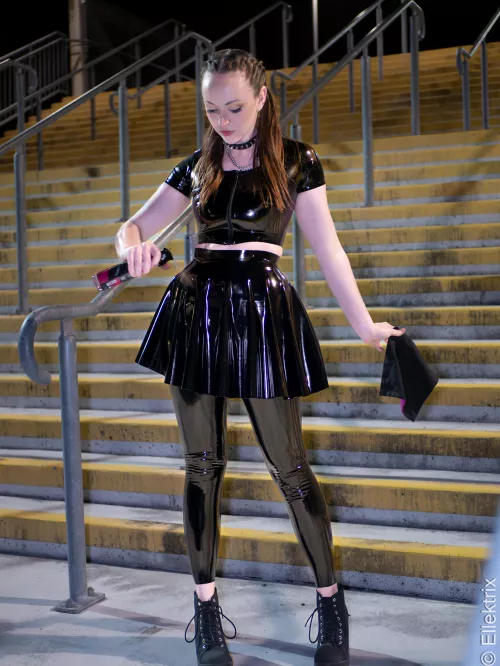 Having to shine my own latex 😫