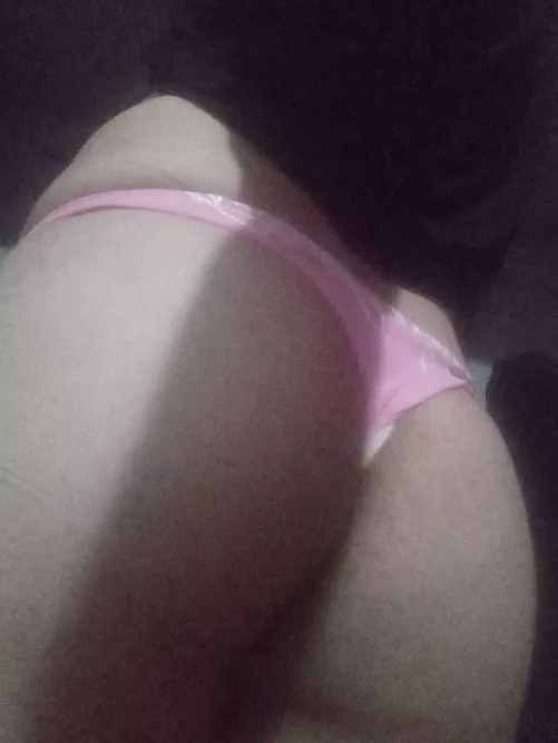 Hello 😊 im new nice too meet u 😊 