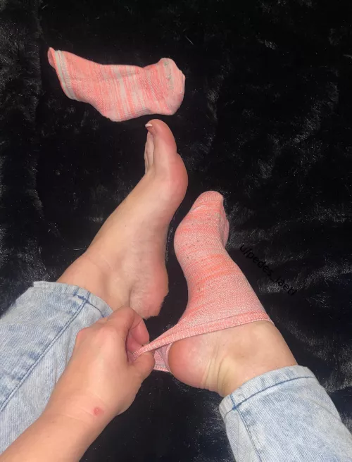 Help me take the other one off 38[F]