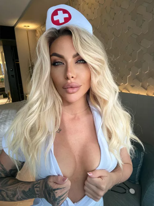 I'm happy at my job and my patients are happy)))