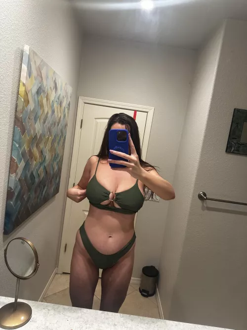 Is my top flattering?