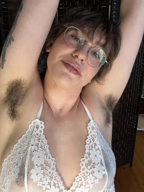 Lacy and hairy for you today❤️‍🔥