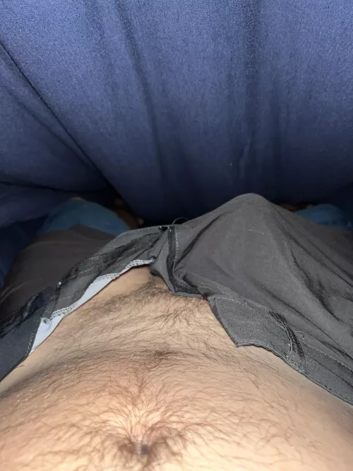 (M) Woke up with a stiff ….. Any muscle mamas want to help out