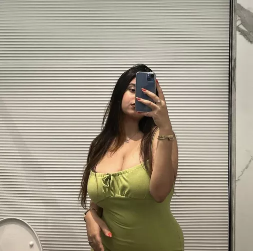 Massive in green 