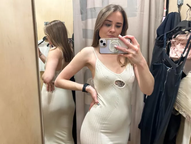 My old dream was to have sex on the rooftop in the rain, would you go for that?💛💙