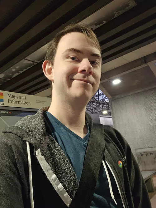 Off to the airport 🛫 Hope everyone is having a good morning ☕️