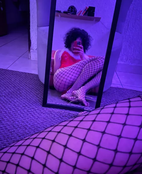 Pls master turn me into your little slut 