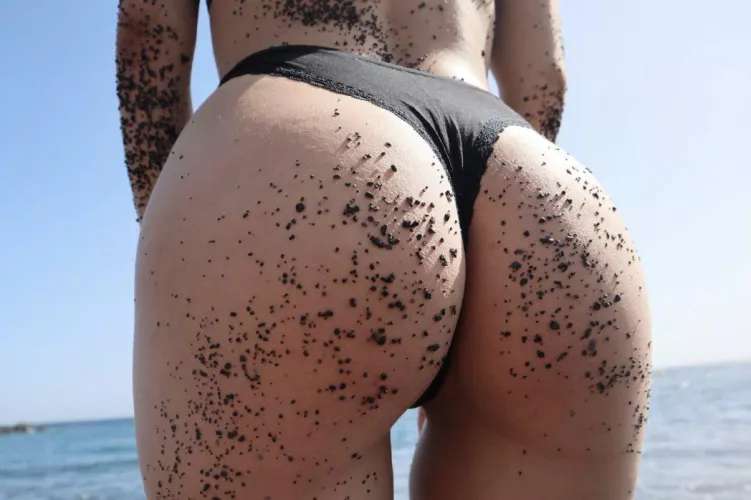 Pull it out and fuck my ass pls