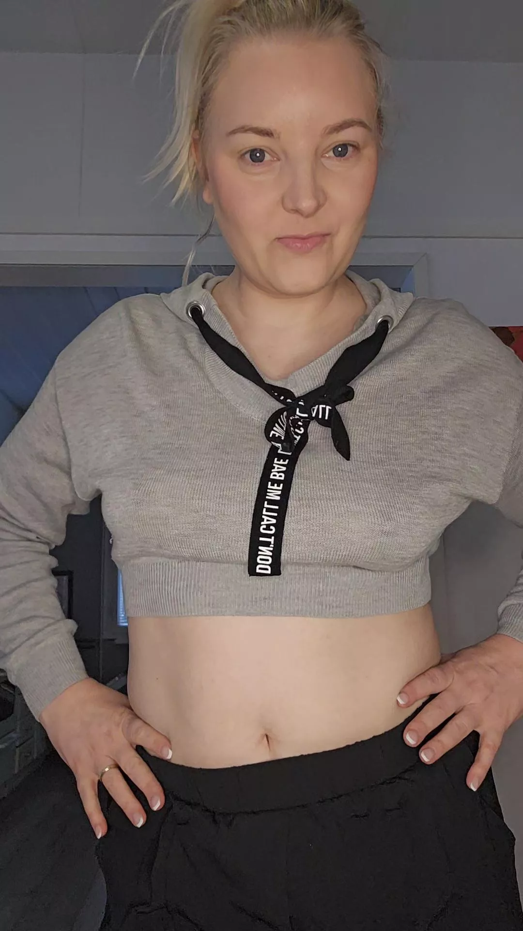 Quite nice for a 40 yo woman 🩶