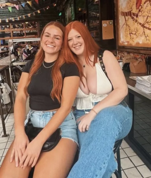 Redhead Besties