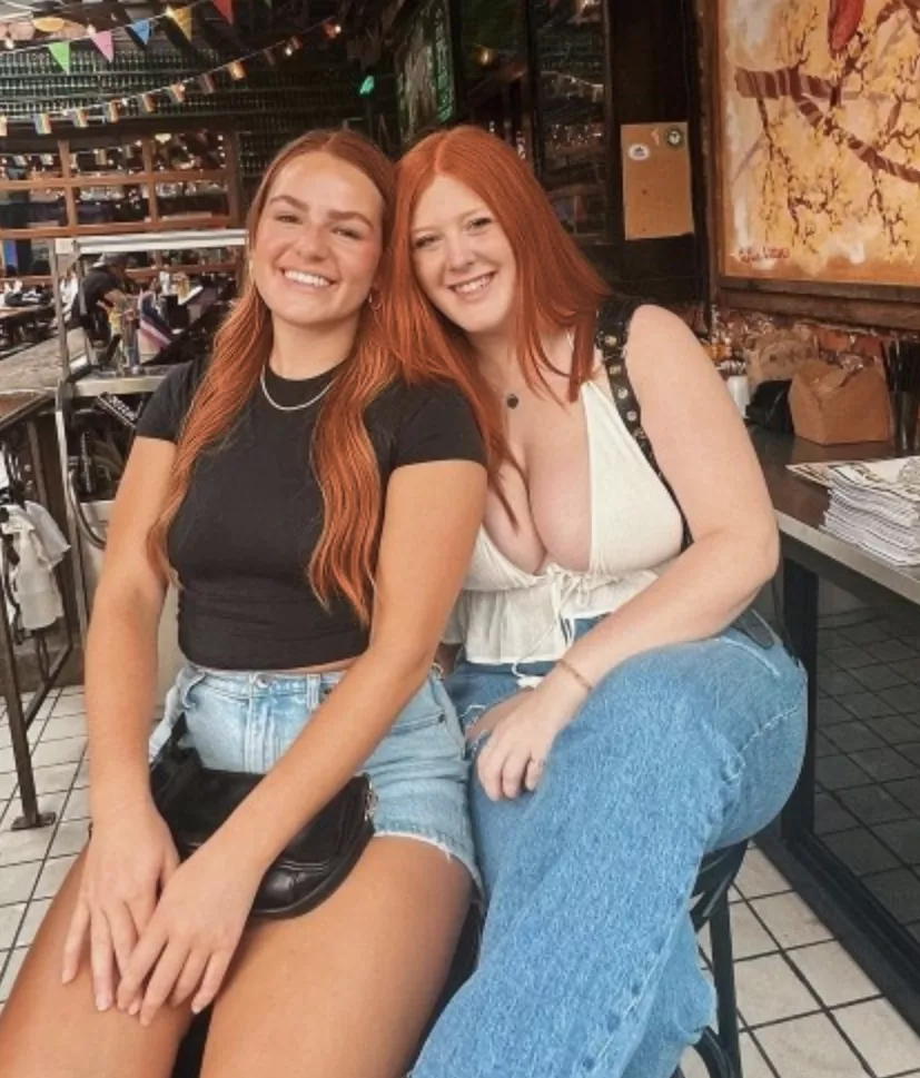 Redhead Besties