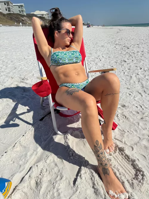 Take me to the beach daddy