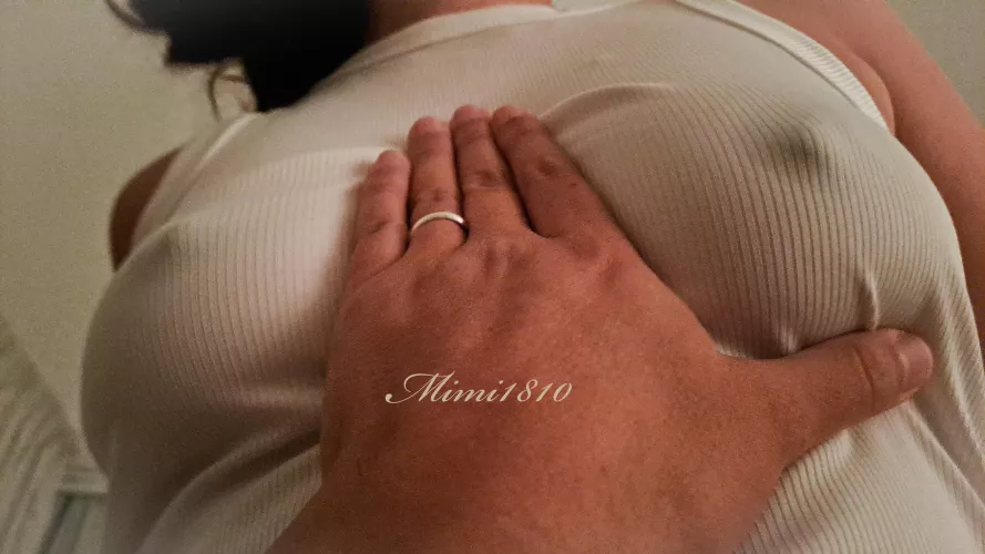 Touch me, touch me now!